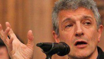 El segundo de Oscar Parrilli confirm� que ir� por la Ciudad