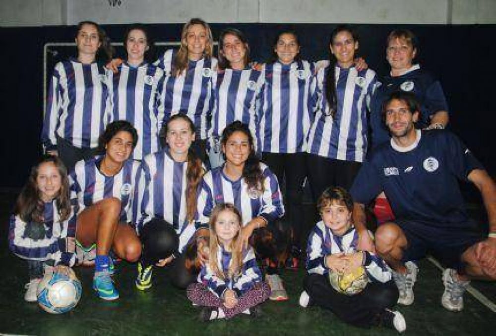 Ellas tambi�n se animan: el f�tbol femenino toma protagonismo en Argentinos del Sud