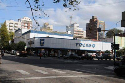 Cierra el Toledo de Luro y Salta: 37 empleados ser�n reasignados a otras sucursales
