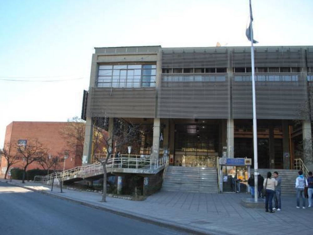 La UNSL est� entre las veinte mejores universidades del pa�s