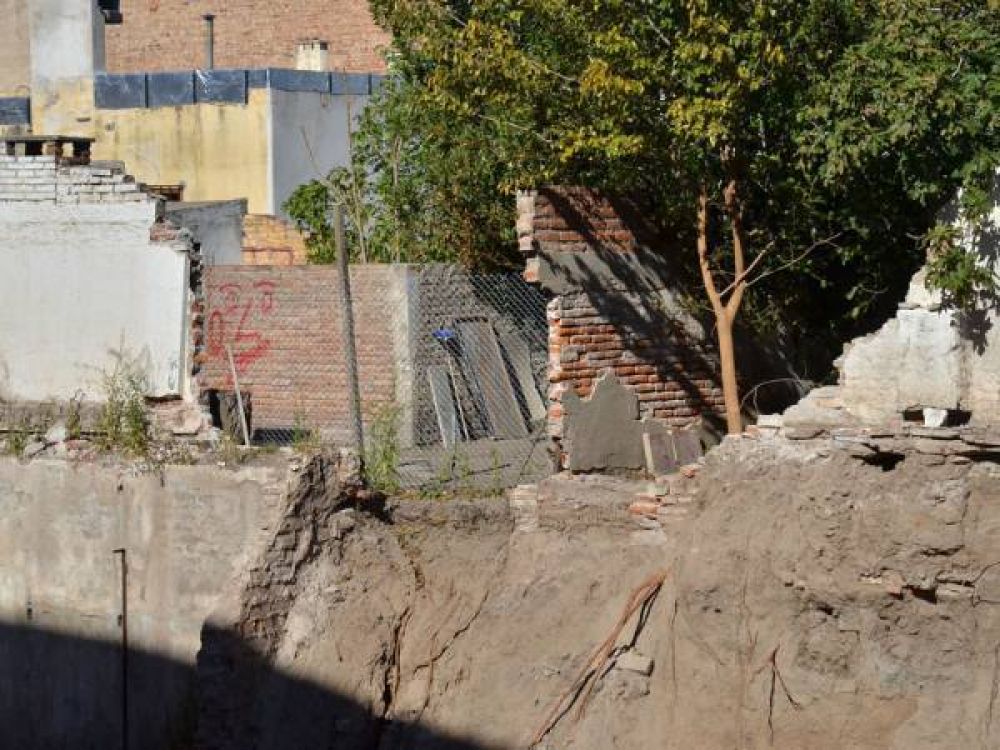 Una obra en el GEPU genera derrumbes en casas vecinas