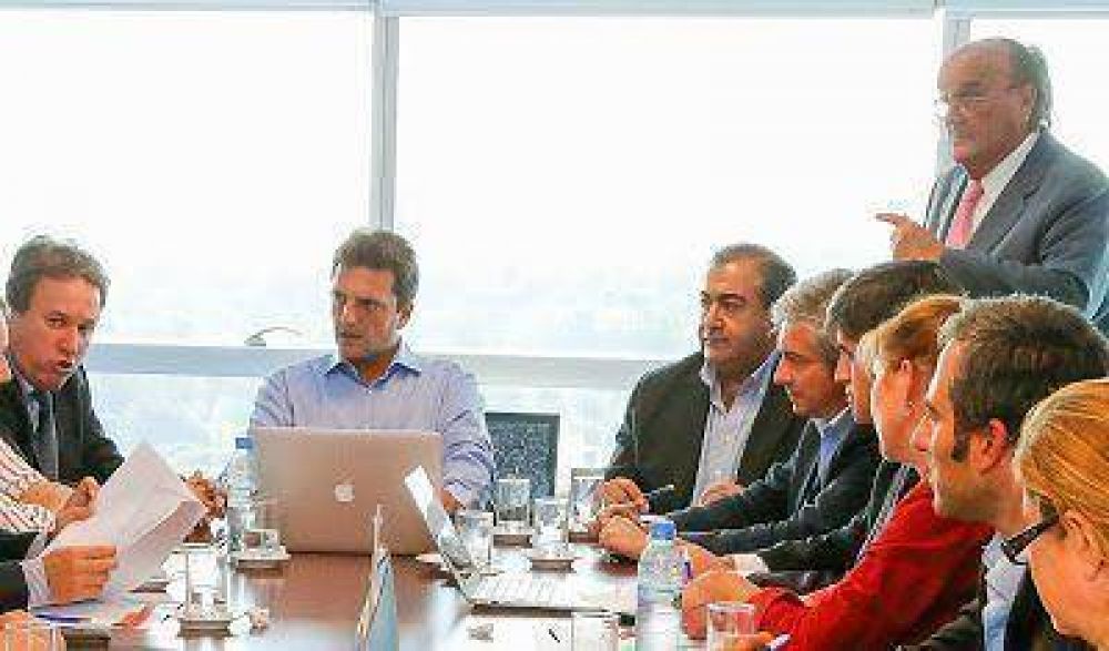 Industria automotriz: ‎El Frente Renovador impulsa la eliminaci�n del impuestazo