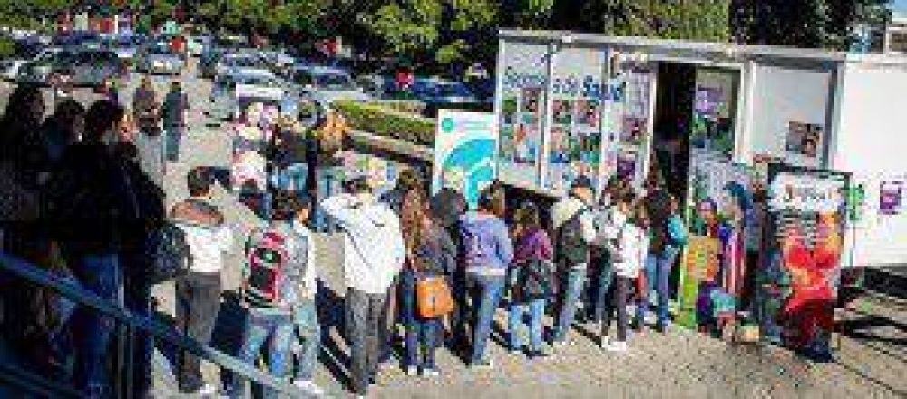 170 personas se testearon contra el VIH/Sida en Bah�a Blanca