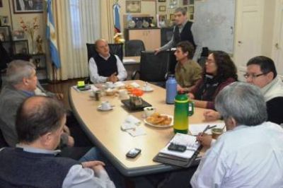 Debaten sobre el proyecto de boleto estudiantil gratuito
