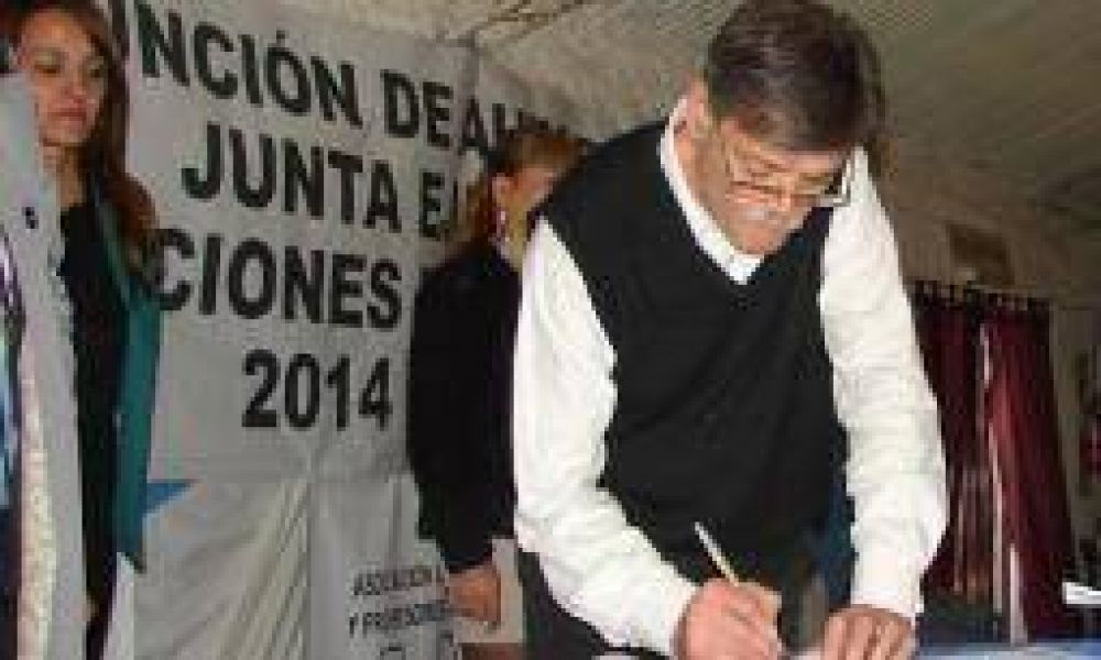 De Leonardi asumi� un nuevo mandato al frente de AMP