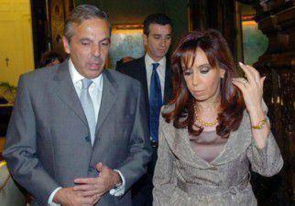 El nuevo pacto petrolero alerta a los gobernadores 