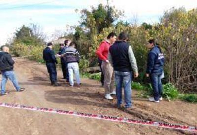 Investigan la muerte de un hombre que apareci� sin vida en un zanj�n