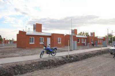  Cerca de 9.000 viviendas estar�n listas en el 2015