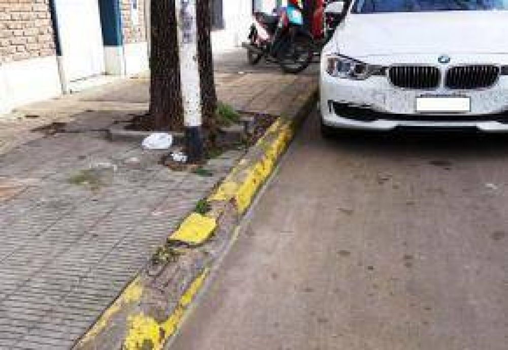 Manchone asegur� que la m�quina que compr� el municipio para pintura vial �nunca se us�