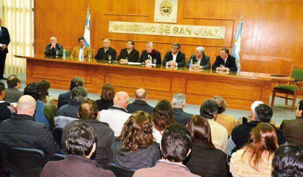 Estiman que quedan s�lo 3.500 sanjuaninos sin energ�a el�ctrica
