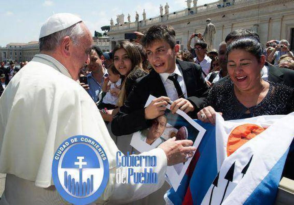 El Papa Francisco bendijo la Bandera de la Ciudad de Corrientes