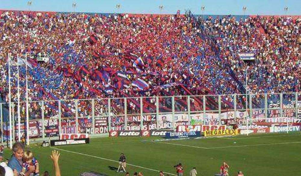 Cuestionan incumplimiento de la ley de estadios en la Ciudad