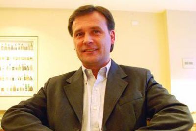 Mac Karthy: �De aprobarse, el Proyecto de Iniciativa Popular impedir�a la explotaci�n minera�