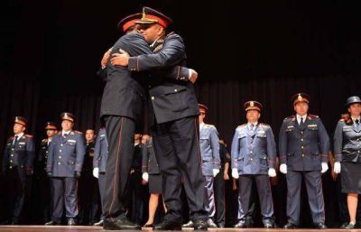 Hist�rico traspaso de mando en el D�a Nacional del Bombero Voluntario