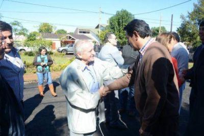 Franco: �La infraestructura que disponemos enaltece el esp�ritu vecinal que cada barrio tiene�
