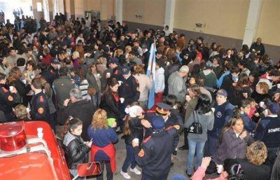 Se conmemor�, frente al Cuartel local, el D�a del Bombero Voluntario