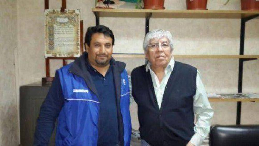 Anuncian la llegada de Hugo Moyano