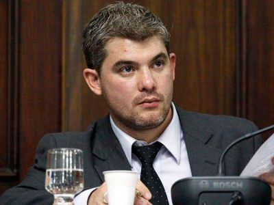Pol�mica por los viajes de Paco P�rez: 