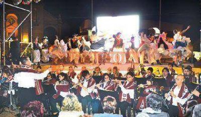 El Polivalente de Artes celebr� sus 40 a�os de vida educativa