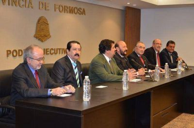 �Queremos el desarrollo, pero con inclusi�n social�, dijo el gobernador