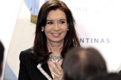 Cristina firma con la Ciudad, Santa Cruz y C�rdoba el Programa Sumar