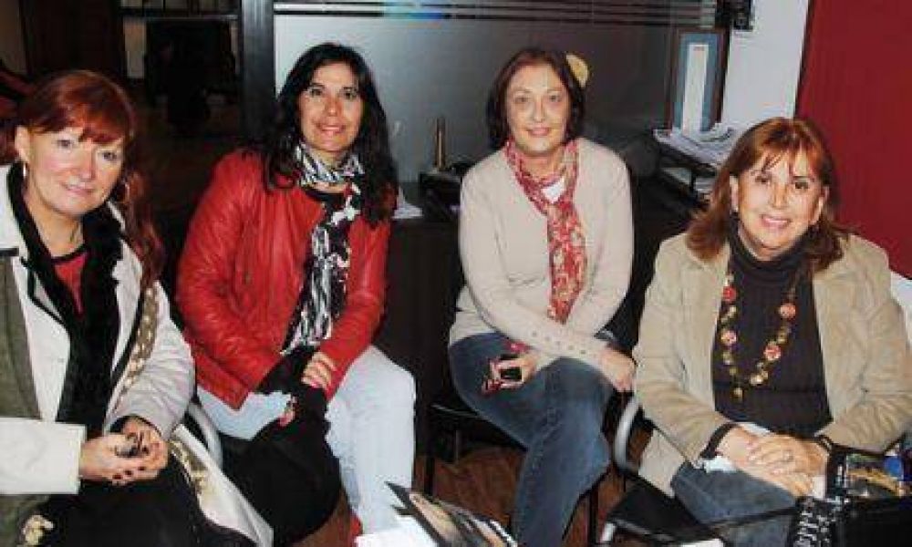 Mujeres Empresarias de Ucip-Feba anuncian jornada en Plaza del Agua