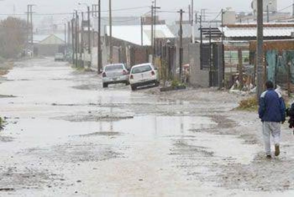 LA LLUVIA TRAJO VARIOS INCONVENIENTES EN COMODORO