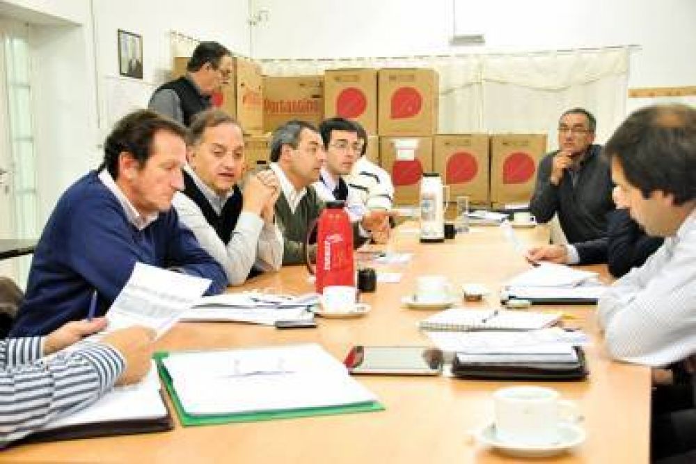 Tchari�n dijo que no hab�a nada por justificar con respecto al uso de ingresos en concepto de FODE