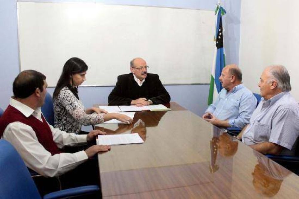 Anunciaron el inicio del di�logo por las PASO en R�o Negro