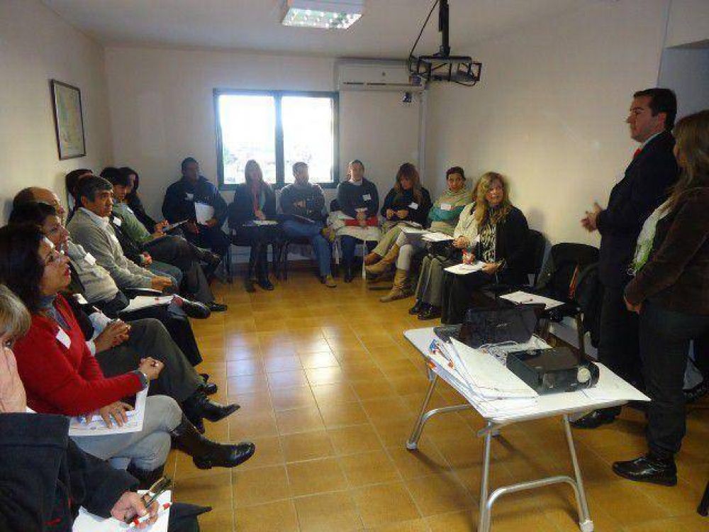 Ma�ana inician las jornadas intersectoriales de prevenci�n del consumo de sustancias en el �mbito educativo