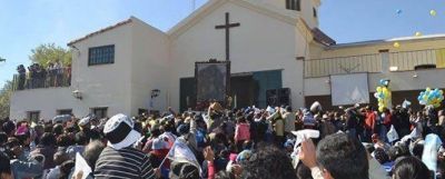 Cien colectivos cubrir�n la fiesta chica de Sumalao