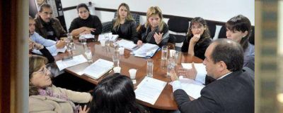 Crean el Gu�a de Personas de Pueblos Originarios