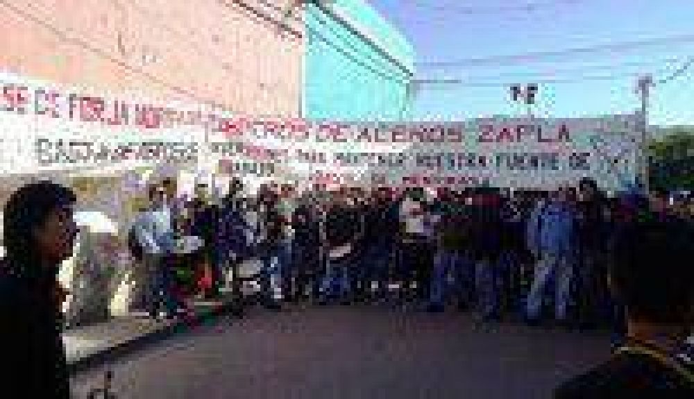 El gremio de trabajadores de Aceros Zapla no acat la conciliacin obligatoria