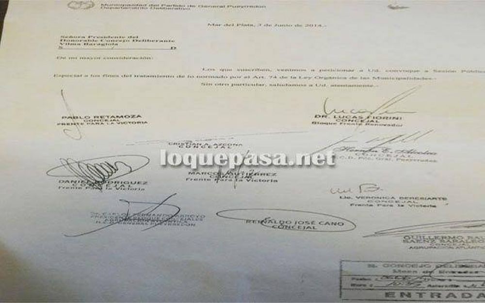 Presentaron el pedido de sesi�n especial para que Baragiola de un paso al costado