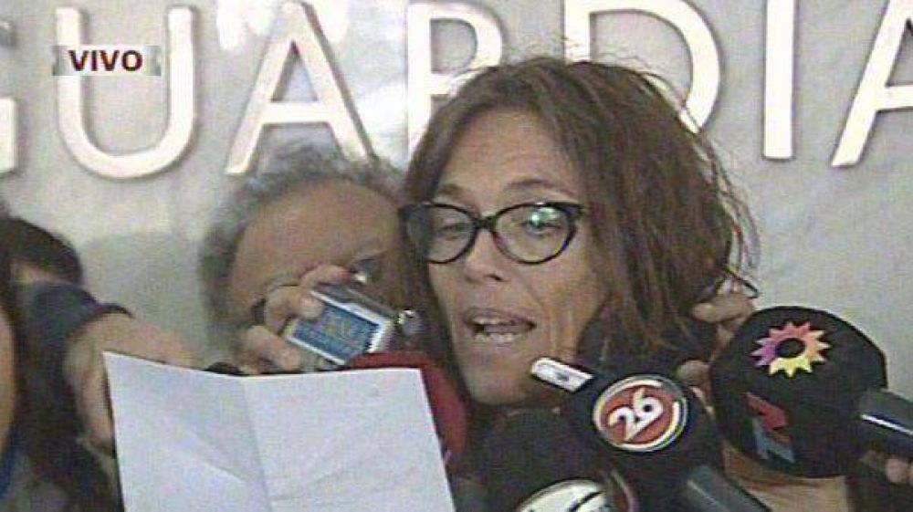 Parte m�dico de la nena baleada en Lan�s: 