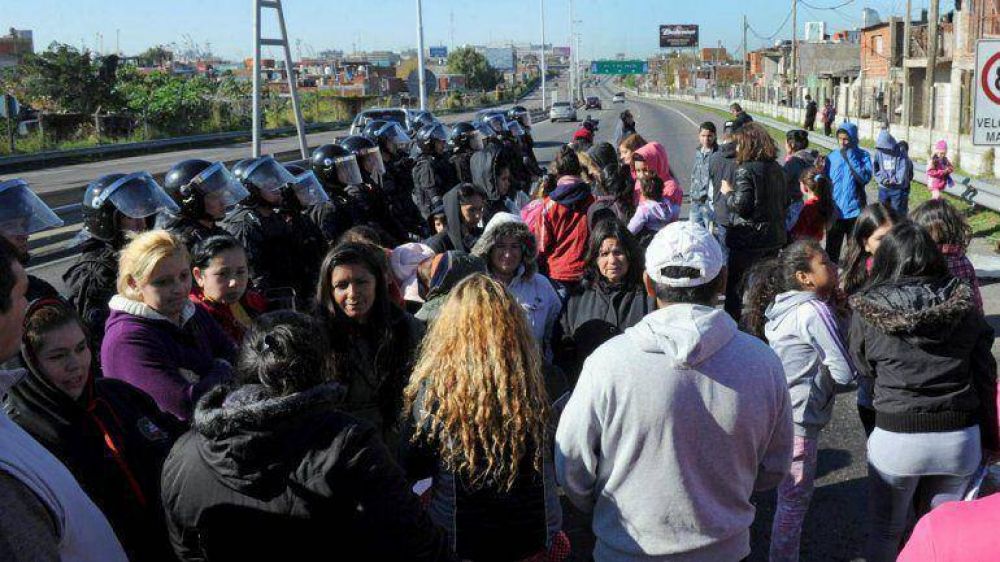 Presentan un proyecto para que se proh�ba la presencia de menores en las manifestaciones