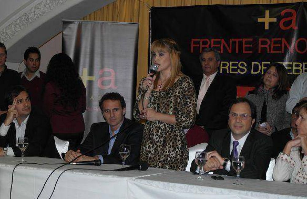 Knock out para Curto: 