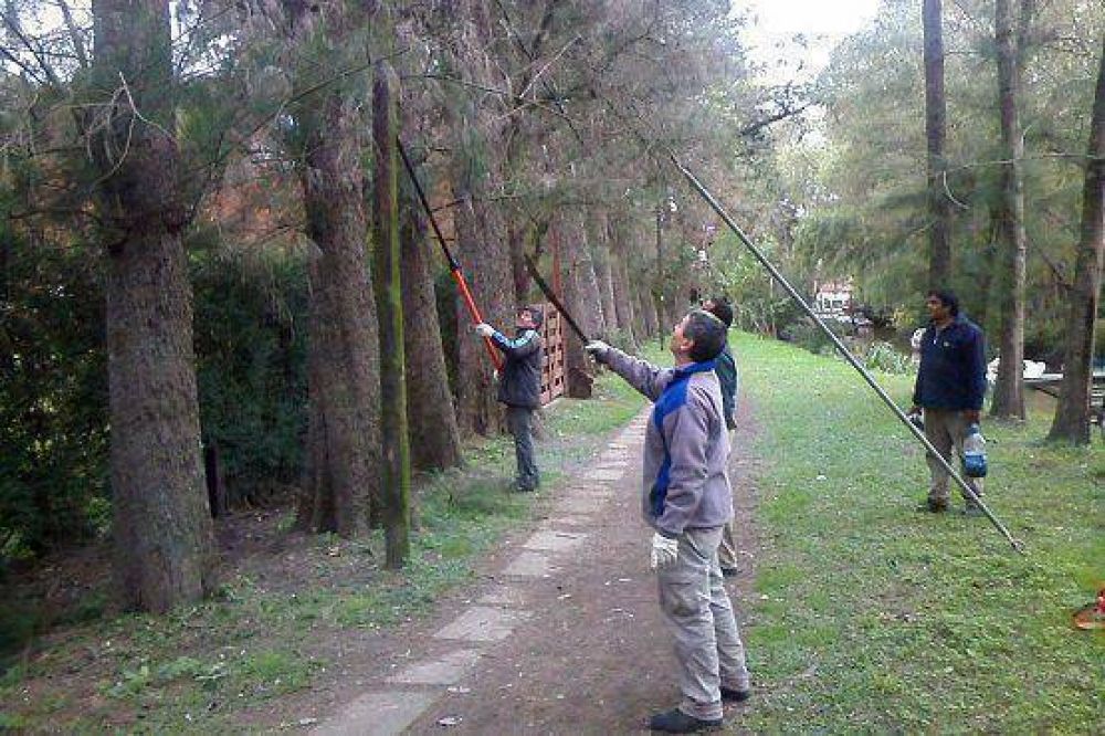 Trabajos de mantenimiento en el Museo Sarmiento de Tigre