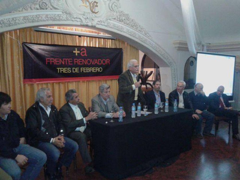 Aldo Pignanelli: �Estos no son peronistas, sus pol�ticas benefician a los ricos y joden a los pobres�