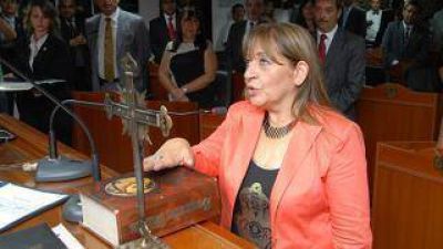 La diputada Losso habr�a nombrado a familiares en la C�mara Baja