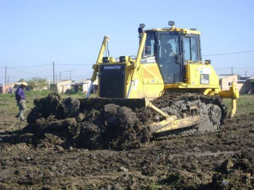 Calles de tierra, plazas y alumbrado p�blico en la agenda de la Municipalidad capitalina