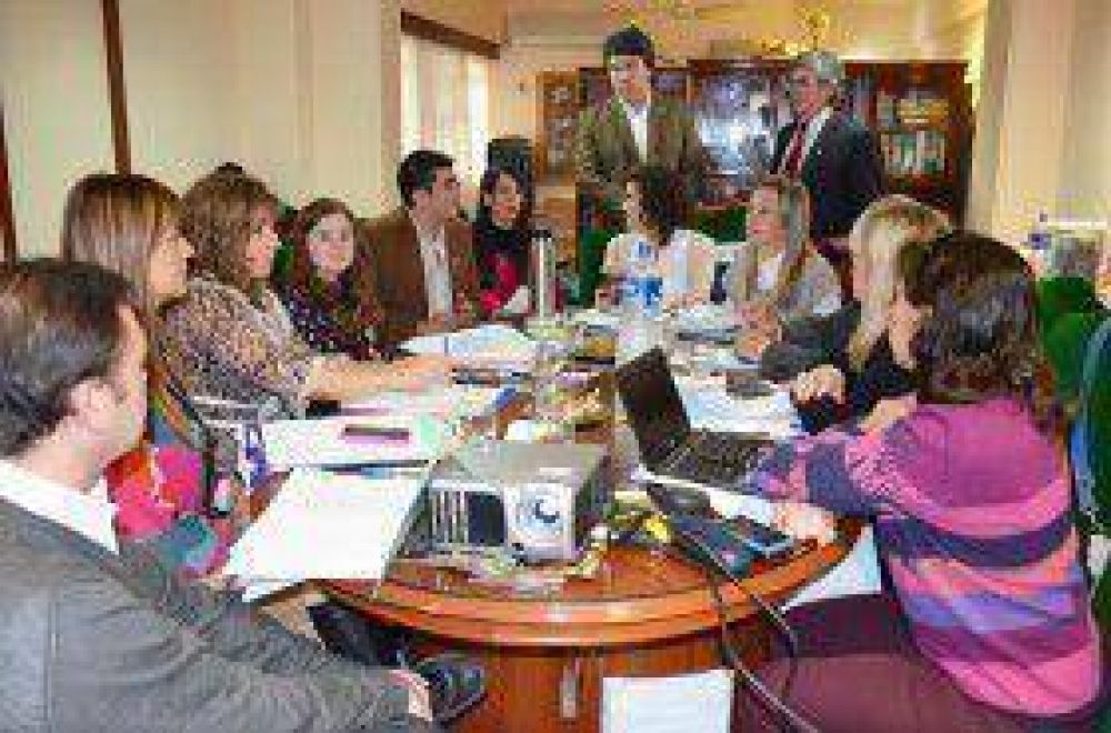 Se reunen para analizar la Salud Bucal Regional del NOA