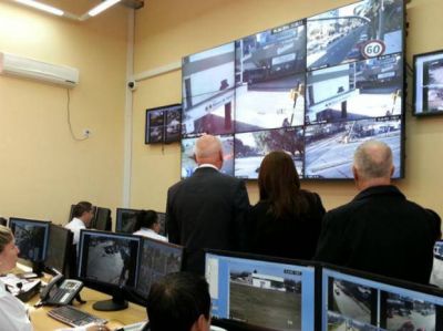 Inauguran un centro de vigilancia con 400 nuevas c�maras en la calle