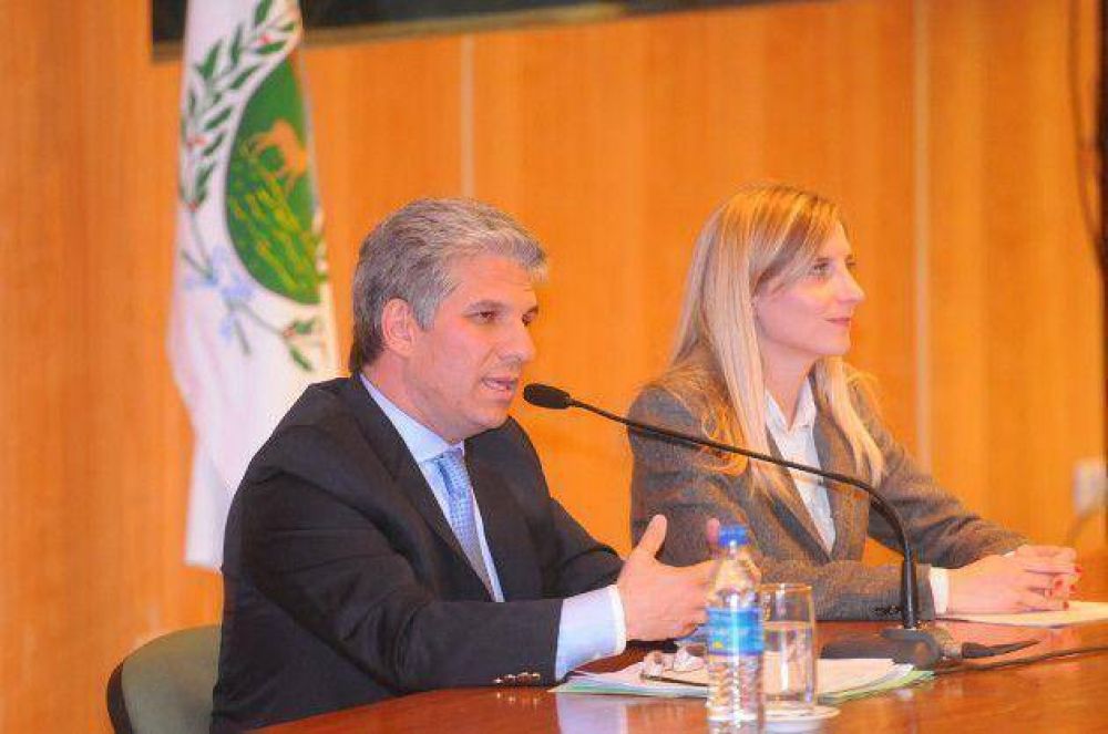 Poggi firm� convenios para la conservaci�n de Bosques Nativos