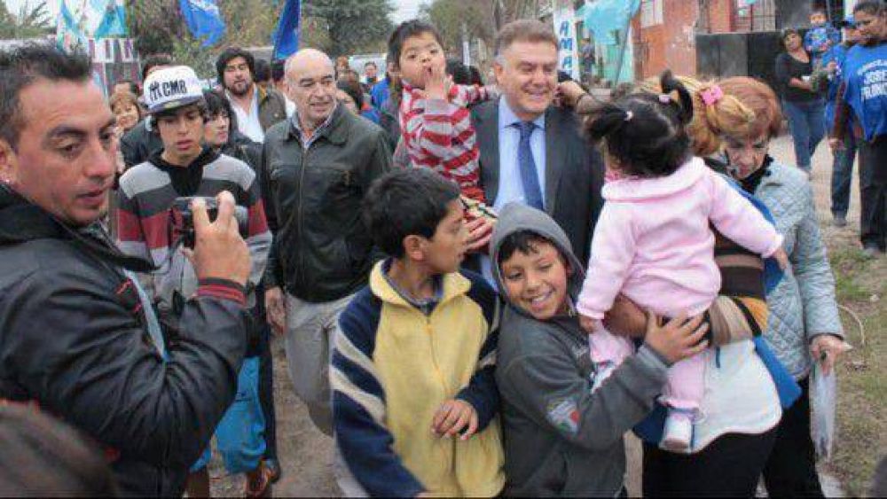 Se trabaja en la conexi�n del gas natural en el barrio Bienestar