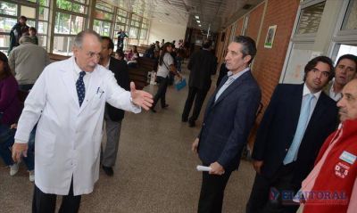 Autoridades visitaron el Pedi�trico para chequear el estado edilicio e inversi�n