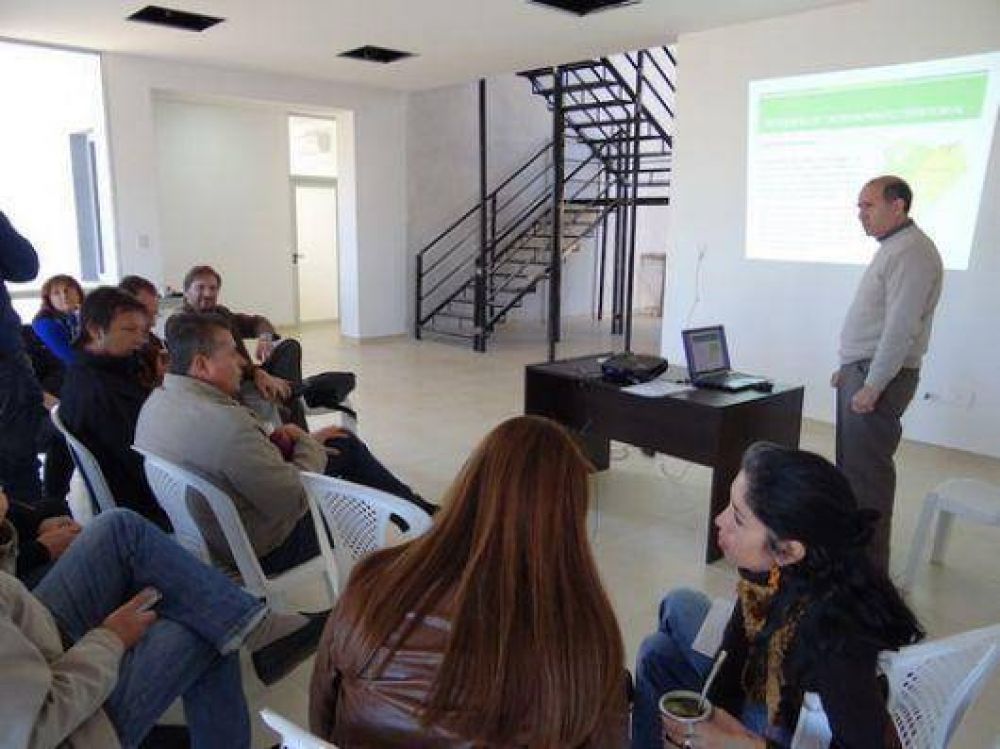 Mocoret�: trabajan para planificar el crecimiento