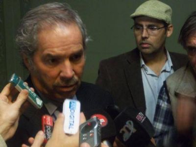 Felipe Sol� visit� La Plata: �Quieren que la ley de polic�a comunal fracase�