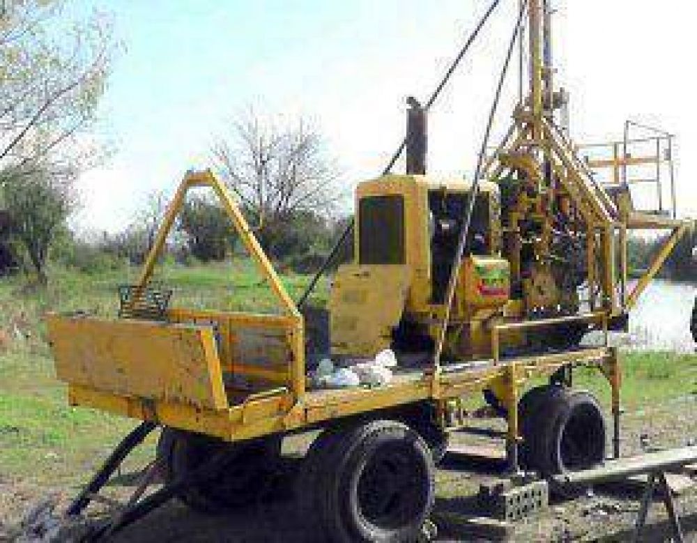 Avanza el estudio de suelo para el puente del Arroyo de la China