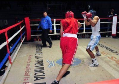 Nueva velada de boxeo en el club San Mart�n